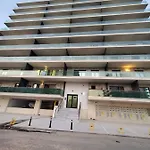 Pe Malul Marii In Seaview Mamaia Nord *