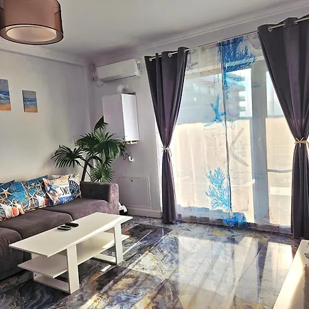 Pe Malul Marii în Seaview Mamaia Nord Apartament