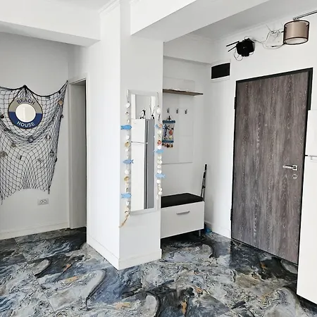 Pe Malul Marii In Seaview Mamaia Nord